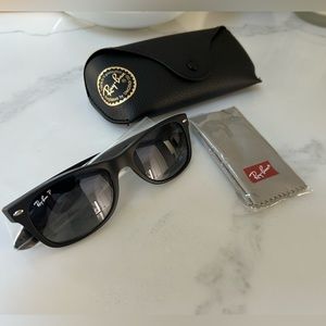 RayBan New Wayfarers - RB2132 - Glossy Black/Blue + Gray Gradient Lenses